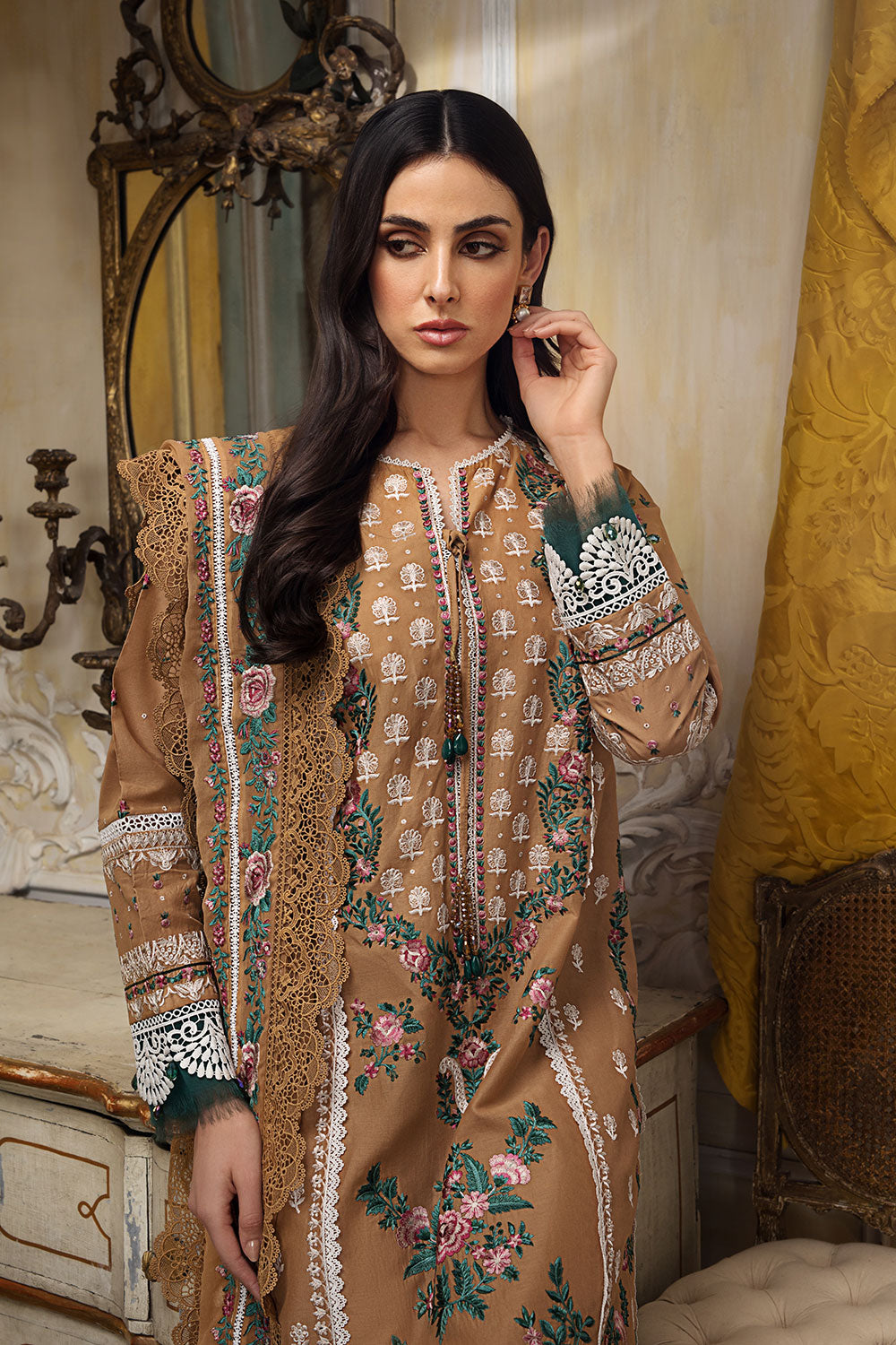 Sobia Nazir - Design 3B Luxury Lawn 2023 Unstitched