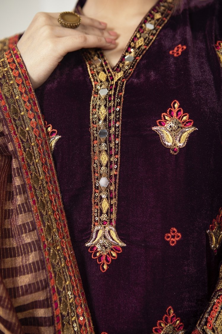 Ellena - 3-PC Stitched Velvet Suit