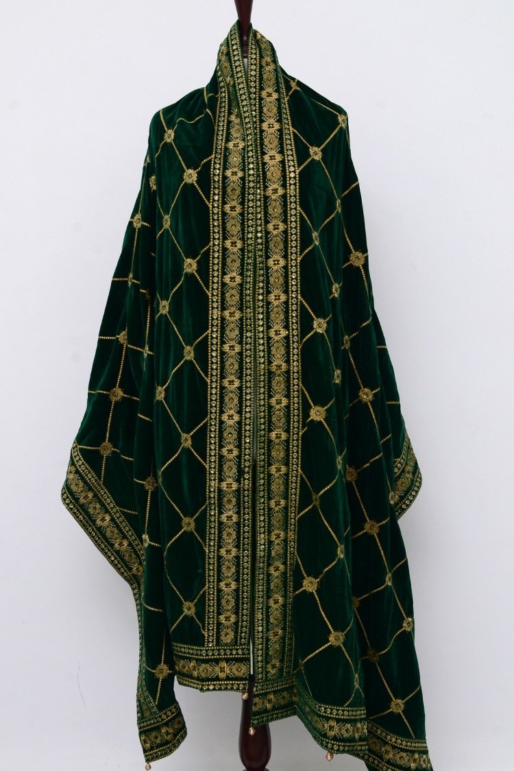 Ellena - Embroidered Velvet Shawl