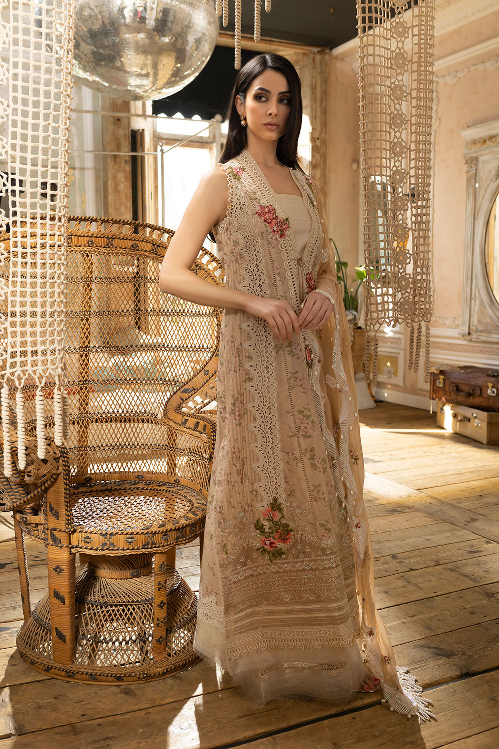 Sobia Nazir - Design 12B Luxury Lawn 2023 Unstitched