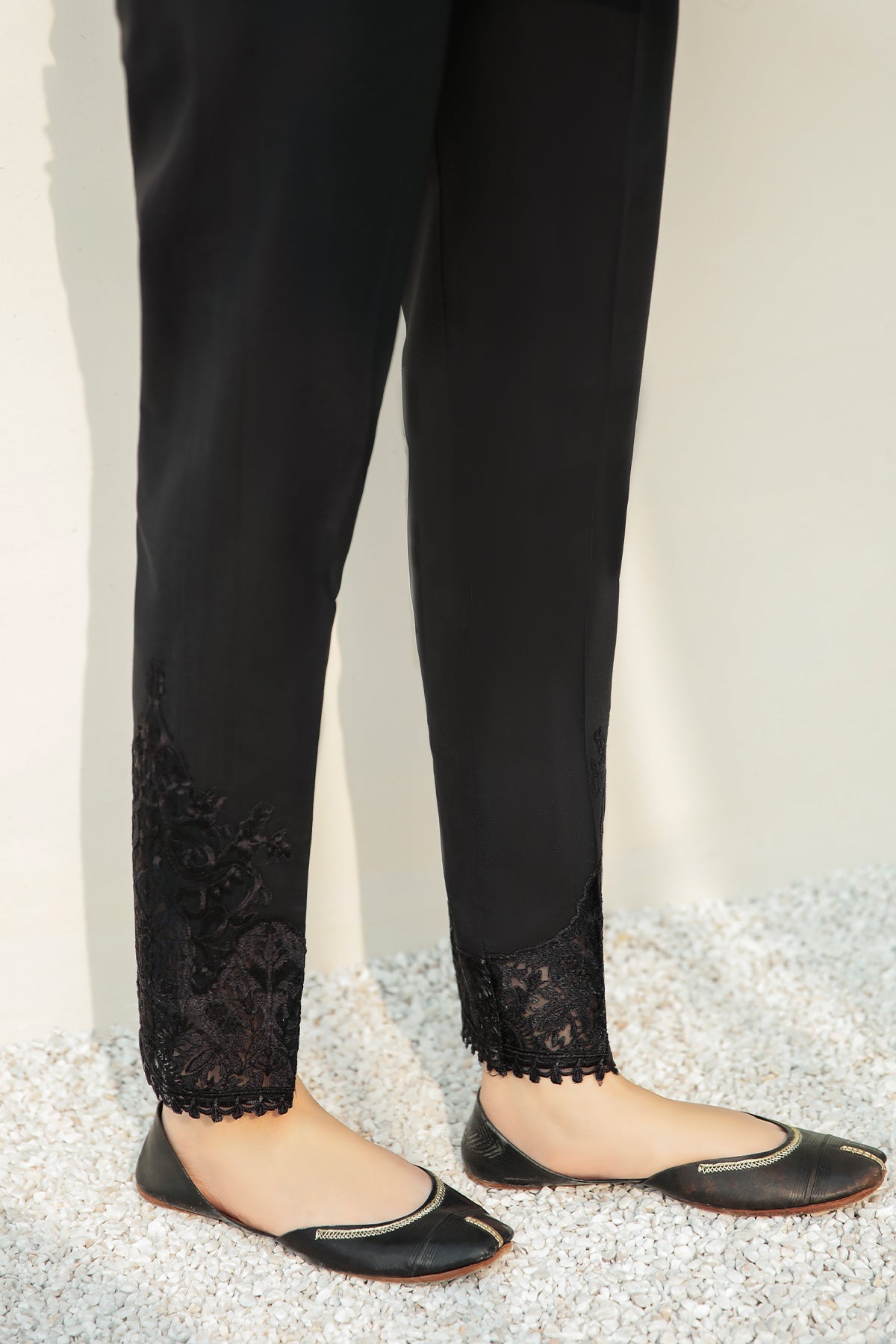 Baroque - EMBROIDERED COTTON TROUSER 198