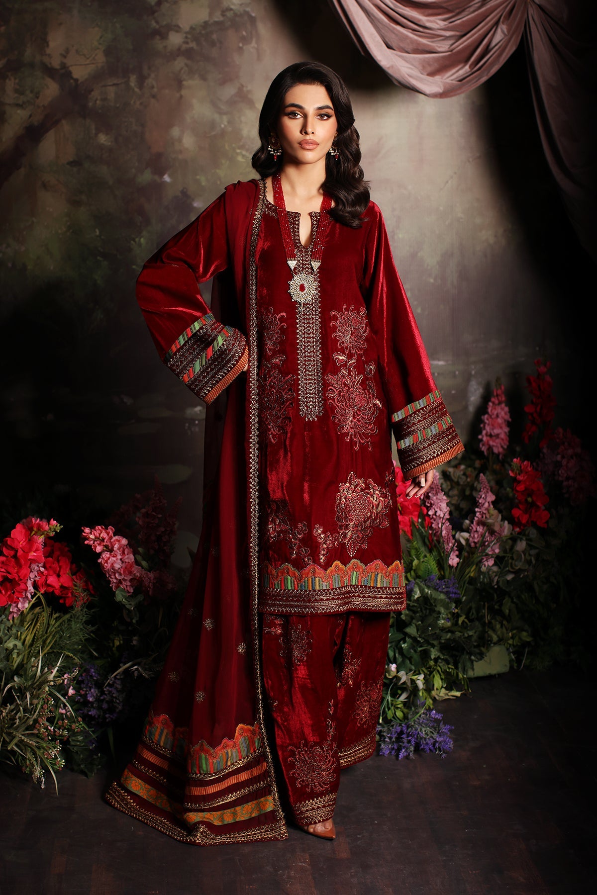 3 Pc Unstitched Embroidered Velvet With Embroidered Chiffon Dupatta CVT3-03