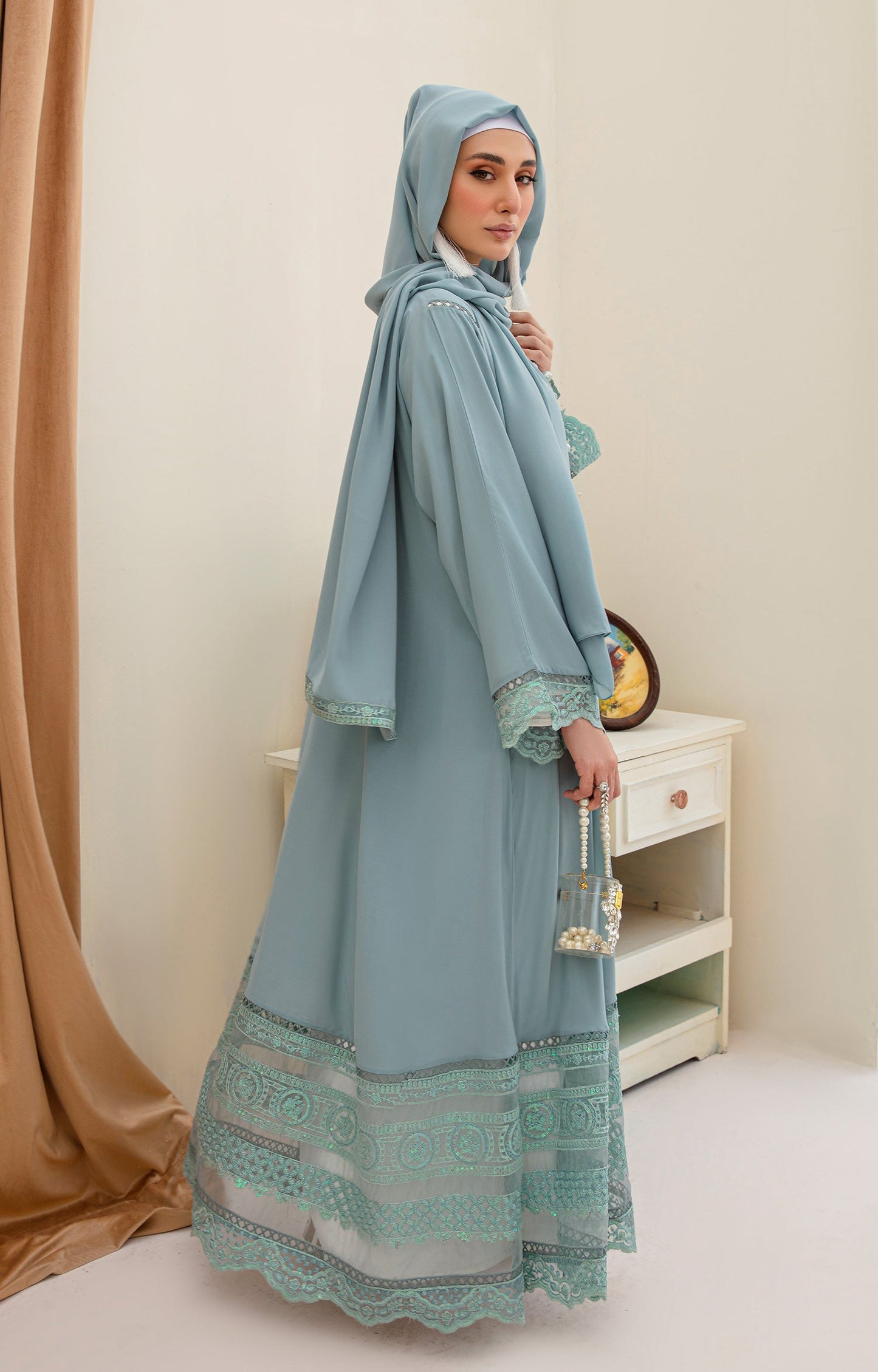 Hareer - MAUZAN GLAZE FRONT OPEN ABAYA