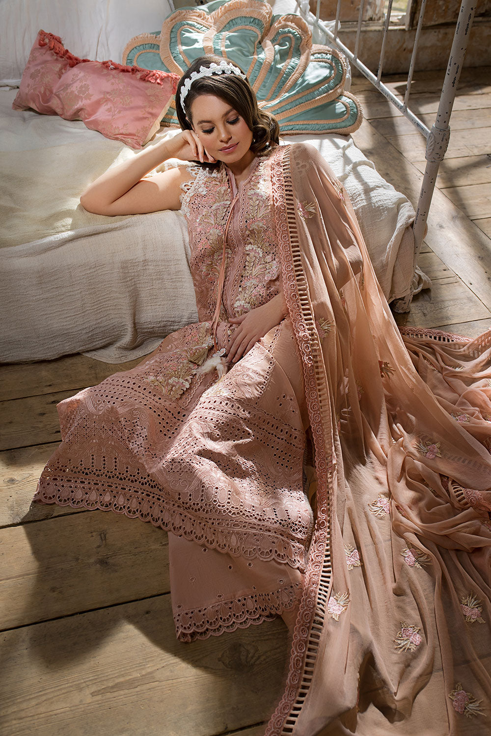 Sobia Nazir - Design 15B Luxury Lawn 2023 Unstitched