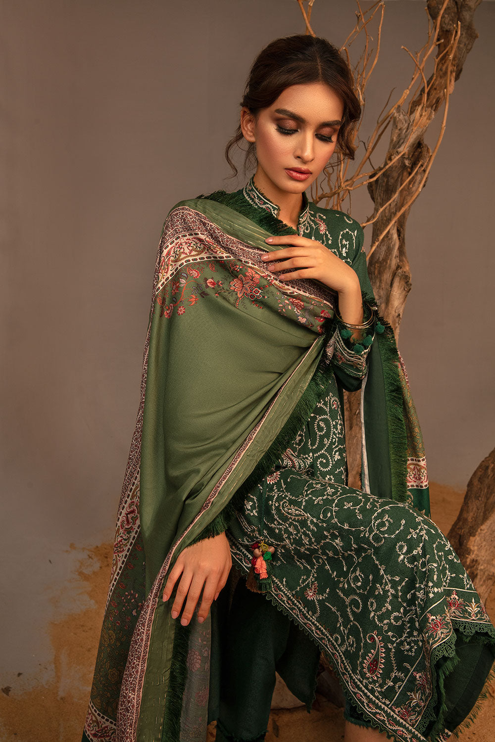 Sobia Nazir - Design 1B Autumn/Winter 2023 Unstitched