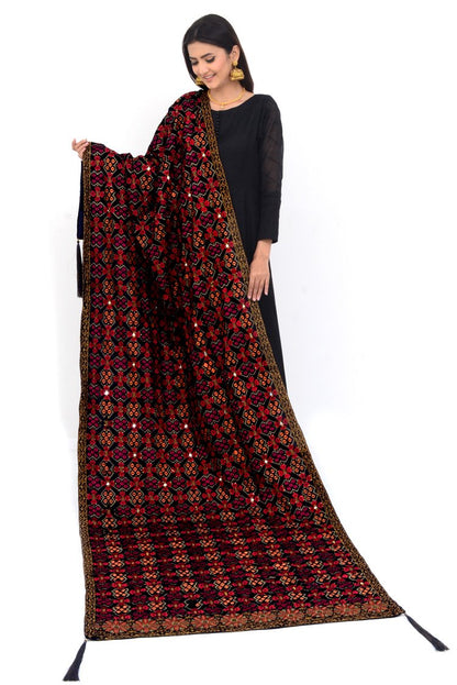 Ellena - Embroidered Velvet Shawl