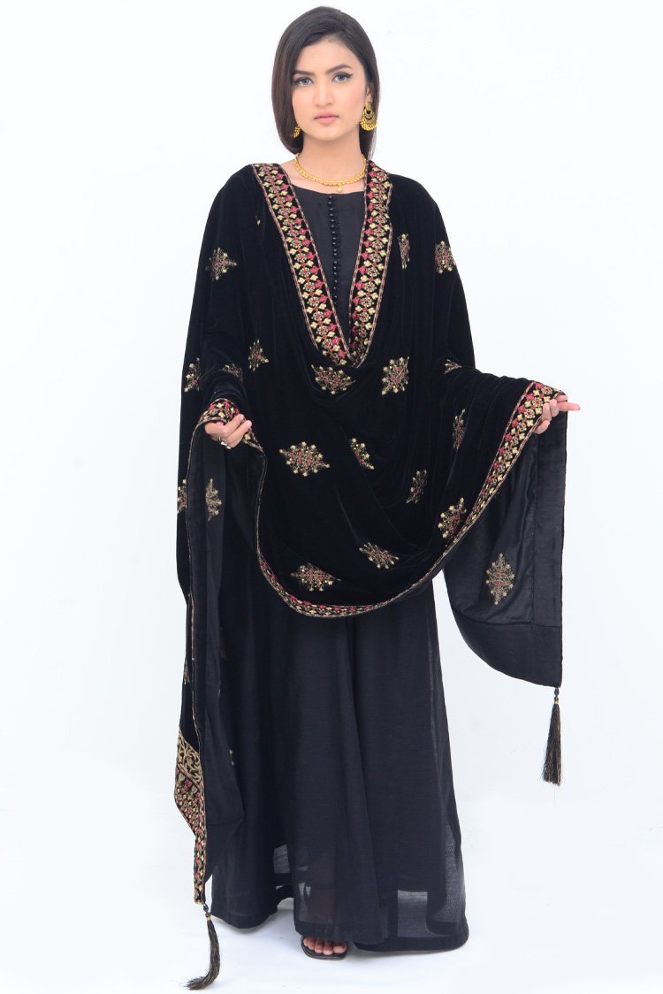 Ellena - Embroidered Velvet Shawl