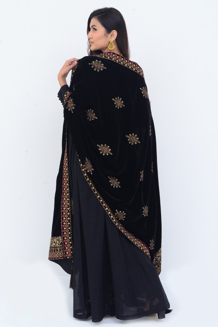 Ellena - Embroidered Velvet Shawl