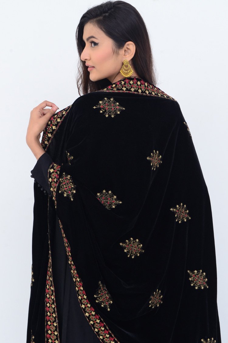 Ellena - Embroidered Velvet Shawl