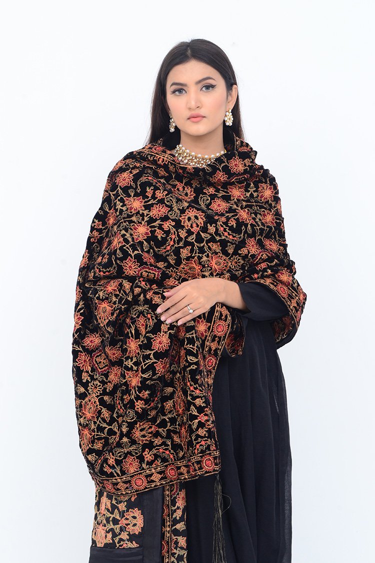 Ellena - Embroidered Velvet Shawl