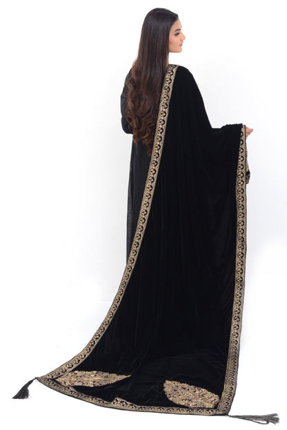 Ellena - Embroidered Velvet Shawl