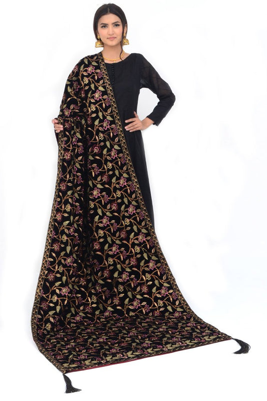 Ellena - Embroidered Velvet Shawl