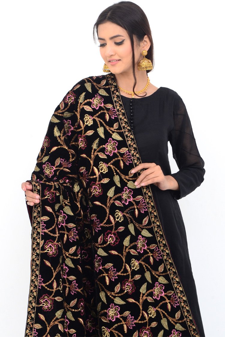 Ellena - Embroidered Velvet Shawl