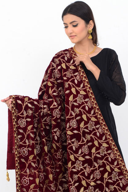 Ellena - Embroidered Velvet Shawl