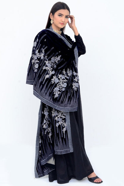 Ellena - Embroidered Velvet Shawl