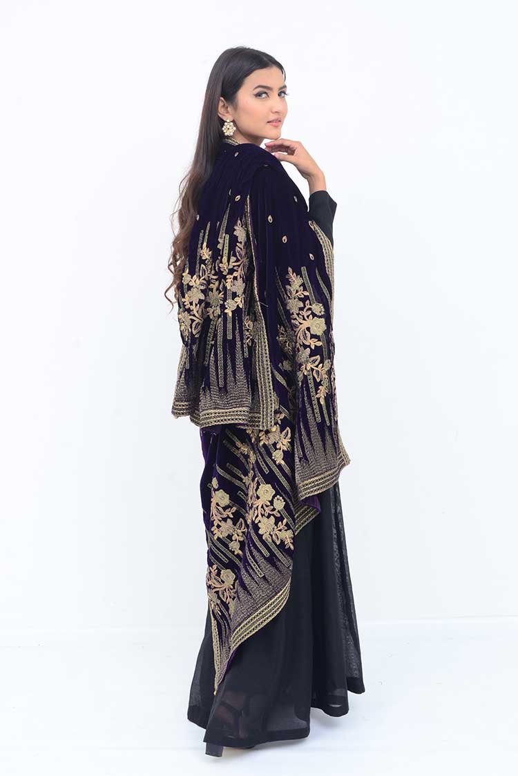 Ellena - Embroidered Velvet Shawl