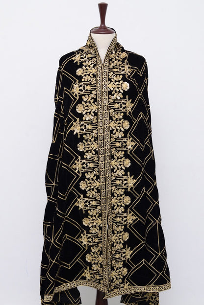 Ellena - Embroidered Velvet Shawl