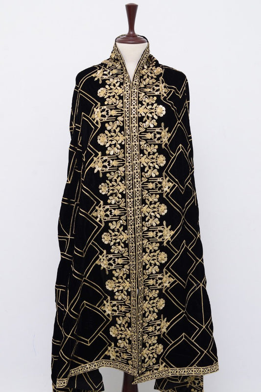 Ellena - Embroidered Velvet Shawl