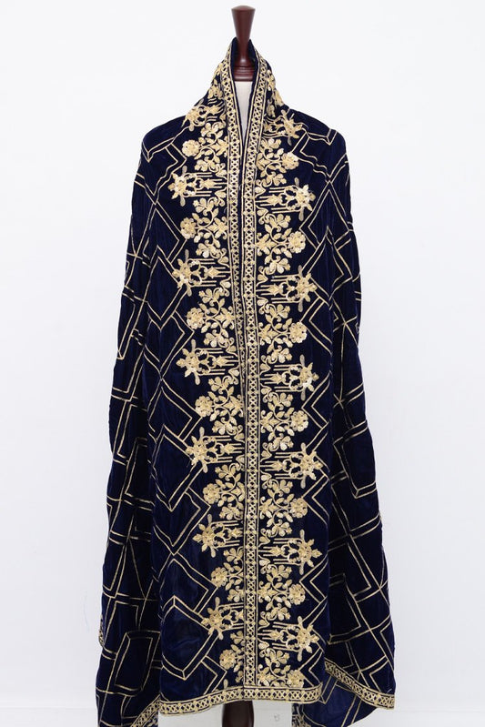 Ellena - Embroidered Velvet Shawl