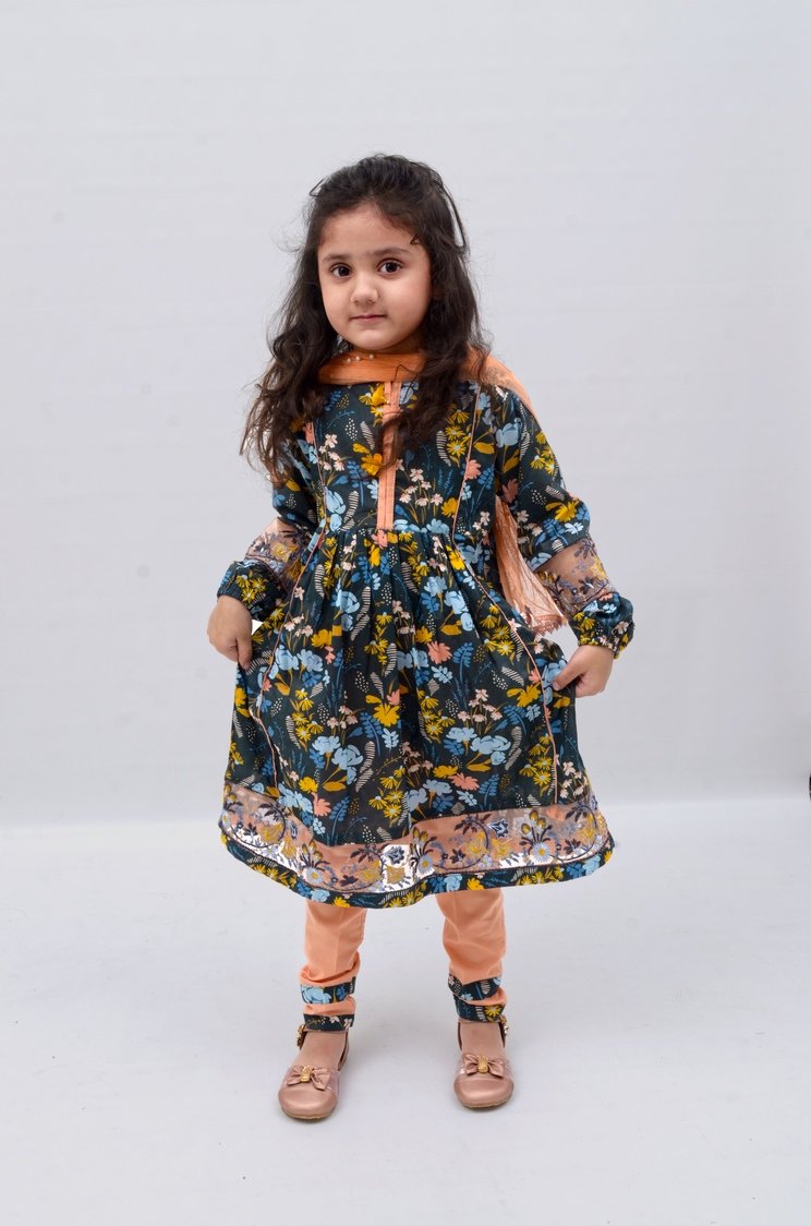Ellena - Digital Printed Lawn 3-PC Suit