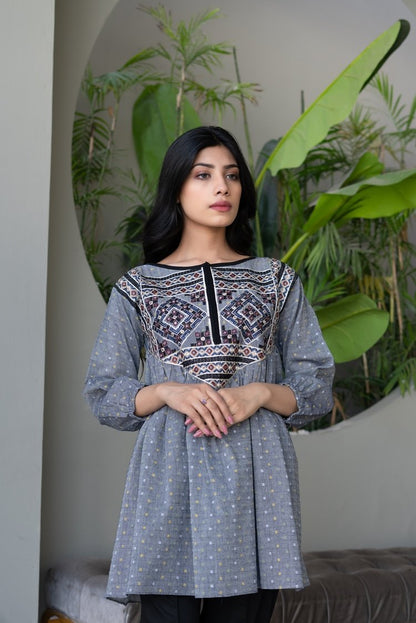 Ellena - Embroidered Textured Cotton Top