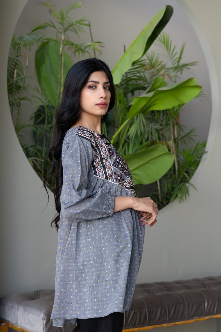 Ellena - Embroidered Textured Cotton Top