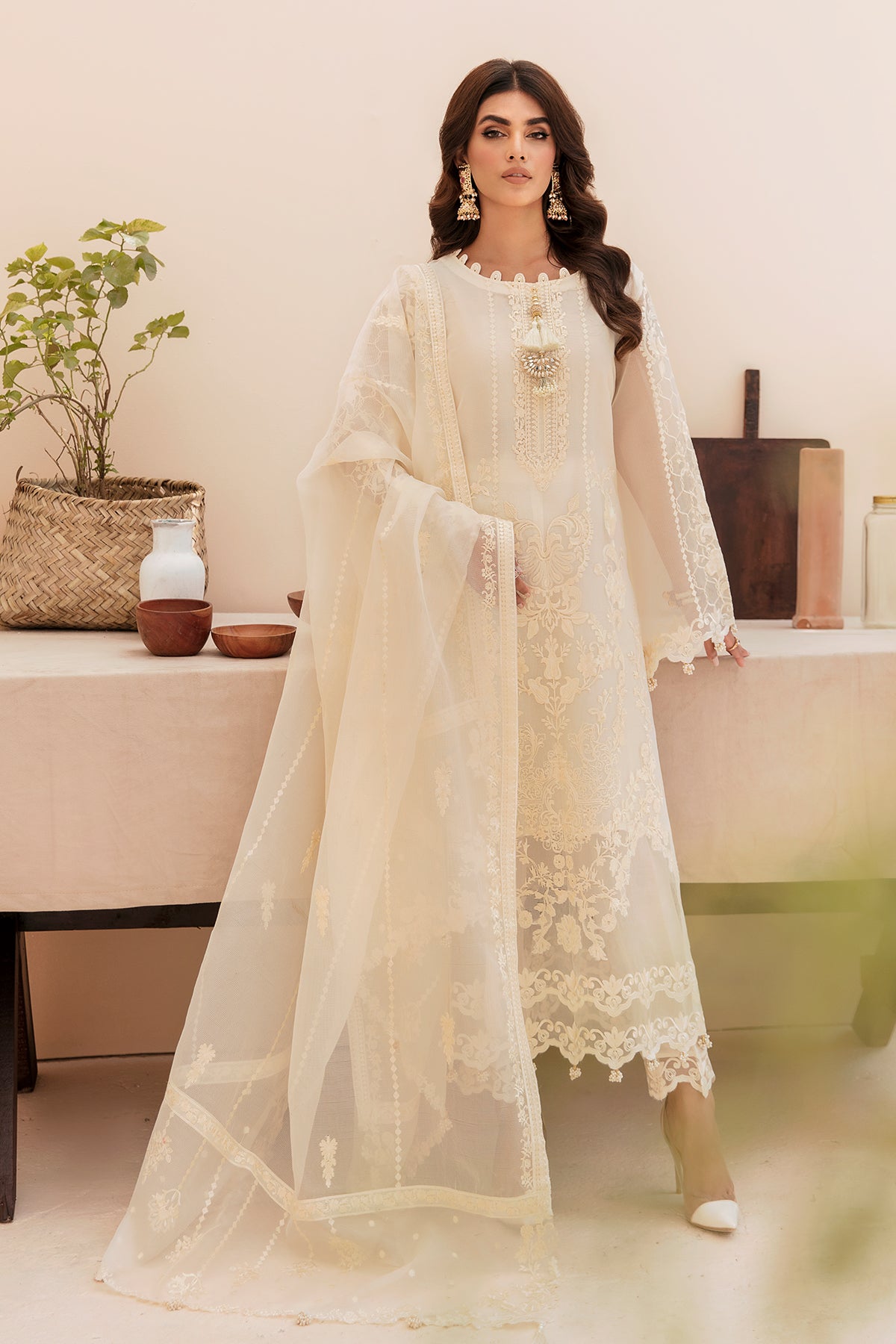 Elegance - NAAZ-B