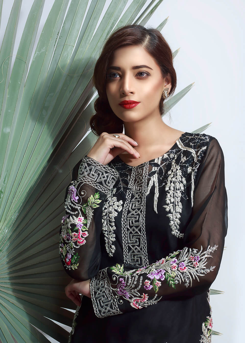 Carmin - Black Fleurs