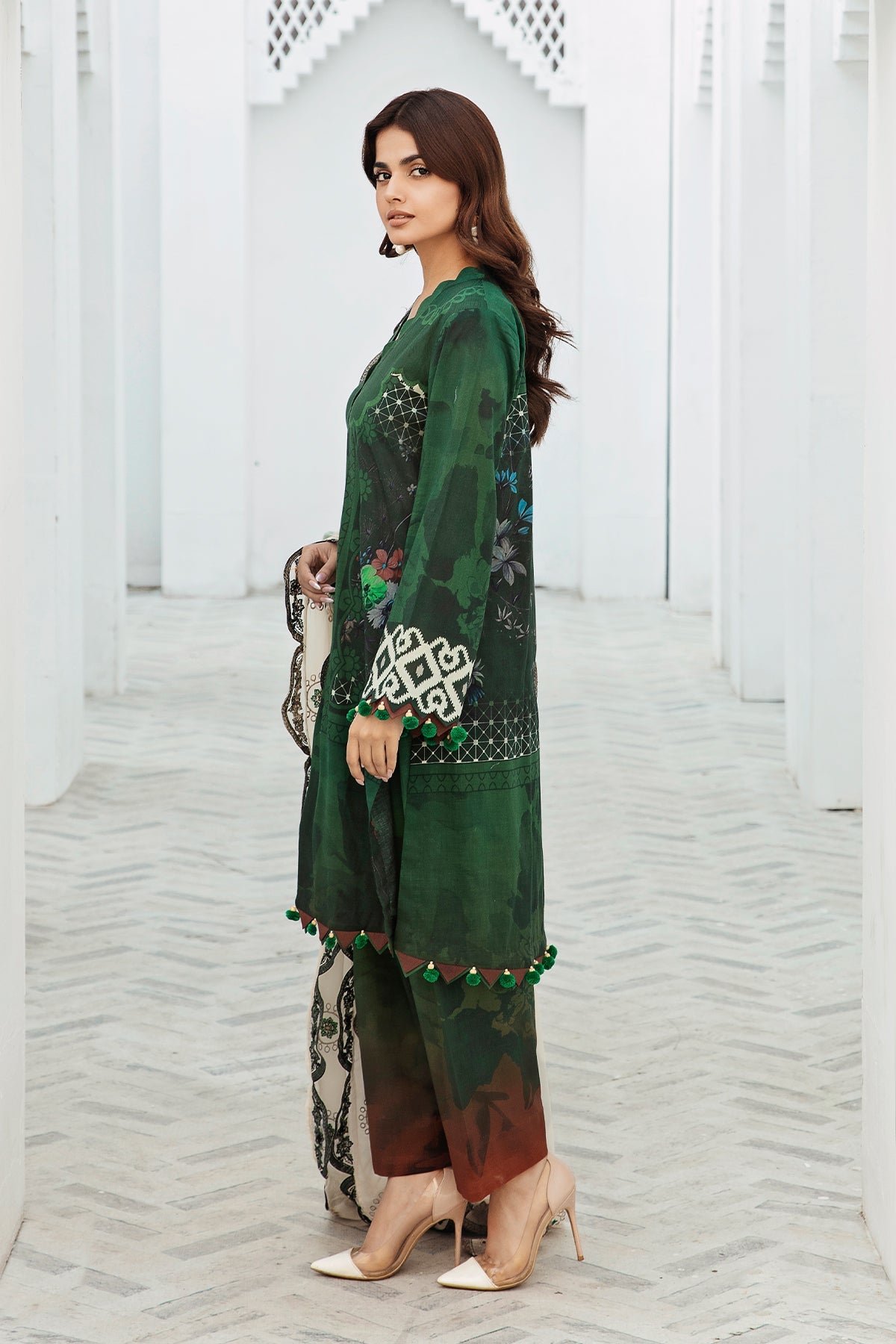 Charizma - 3-PC Unstitched Printed Lawn Shirt with Embroidered Dupatta and Trouser PM4-08