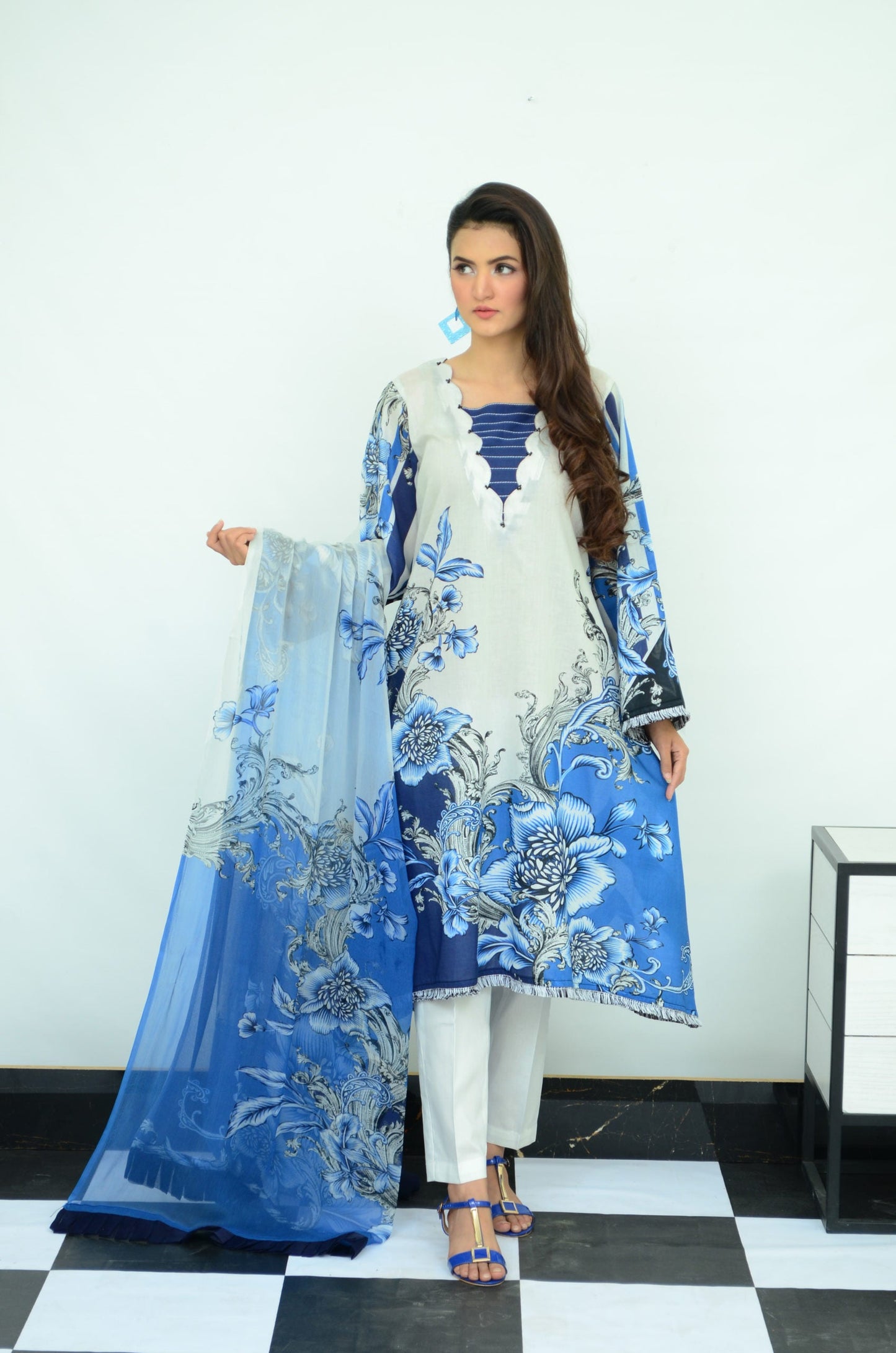 Ellena - 3-PC Unstitched Lawn