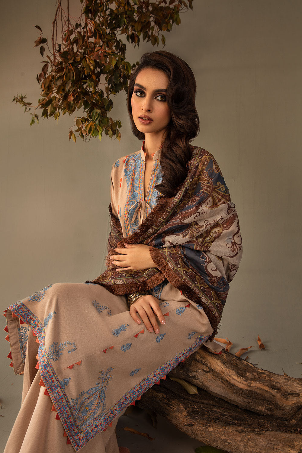 Sobia Nazir - Design 3B Autumn/Winter 2023 Unstitched