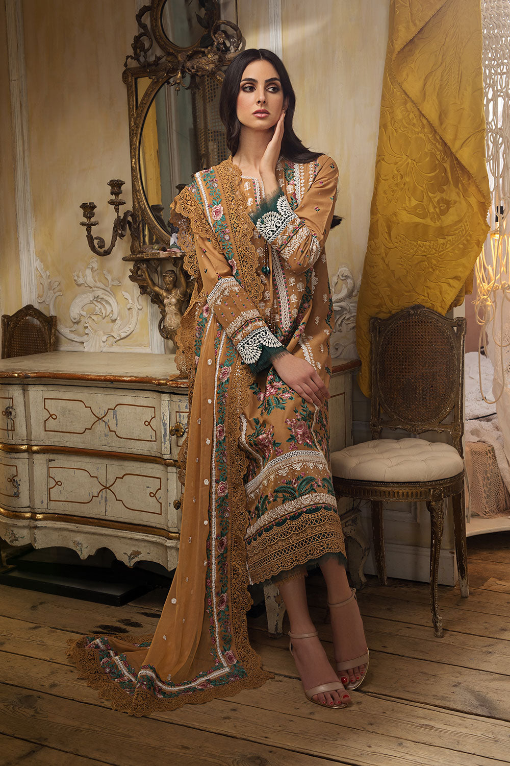 Sobia Nazir - Design 3B Luxury Lawn 2023 Unstitched