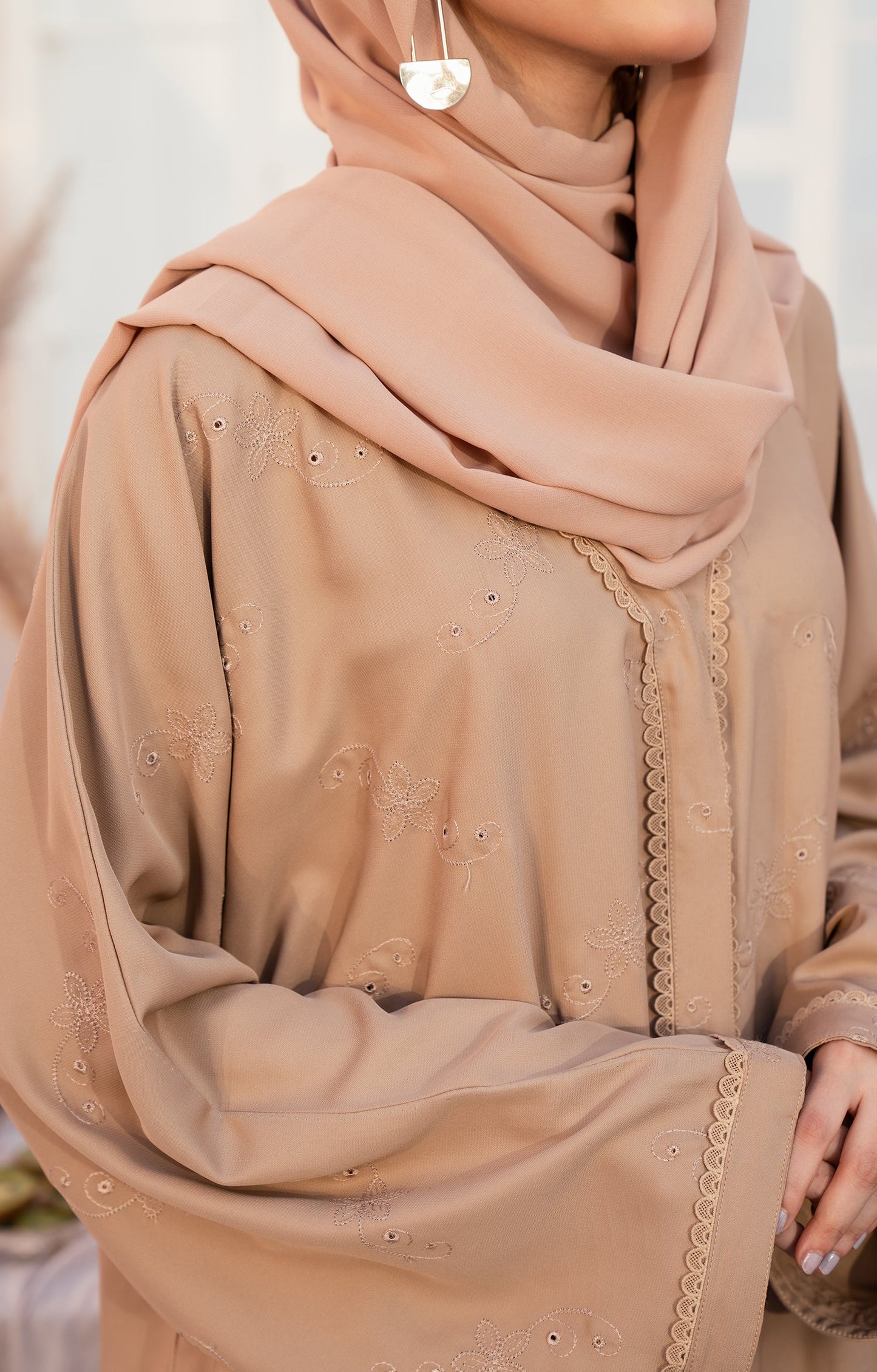 Hareer - IVORY FAWN FRONT OPEN ABAYA