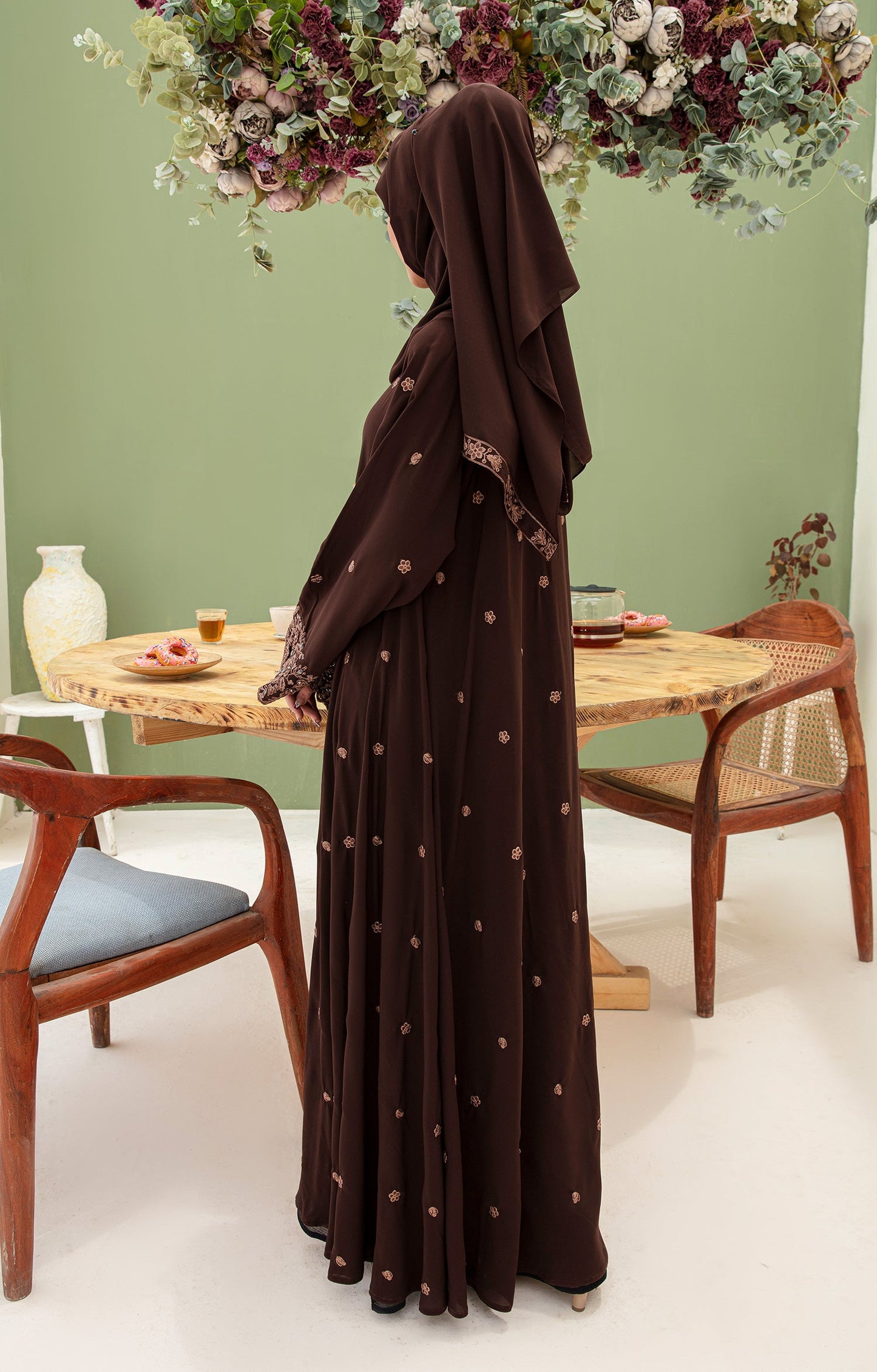 Hareer - CAMELLIA EMBRIODERED FRONT OPEN ABAYA