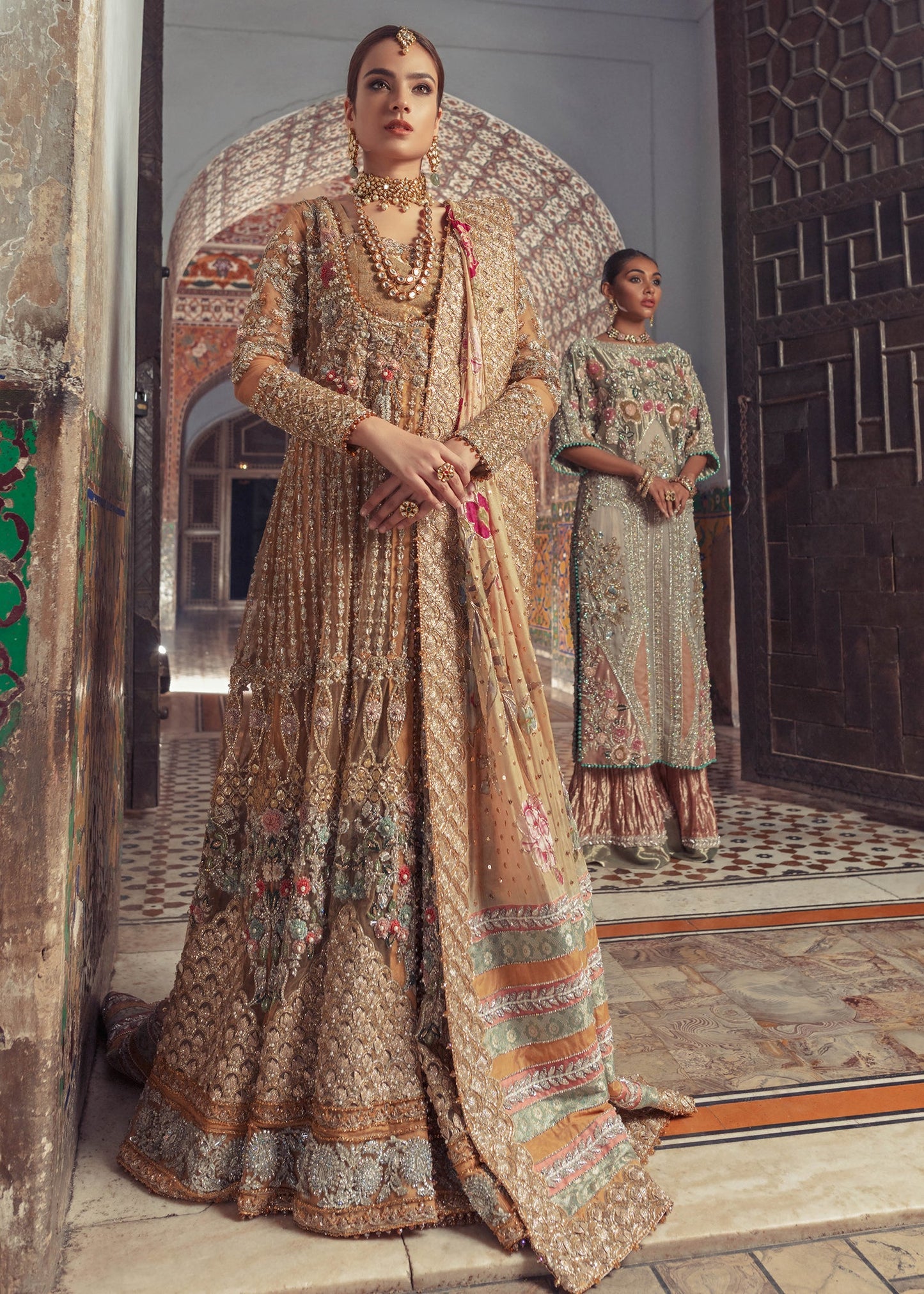 Saira Shakira - SUNBAL