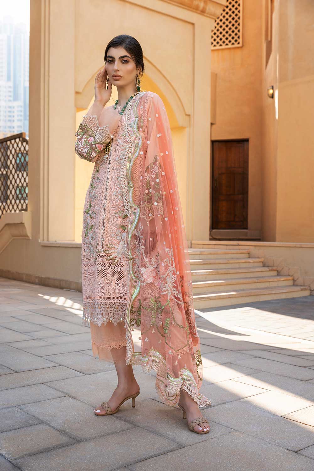 Sobia Nazir - Design 5B Luxury Lawn 2022 Unstitched