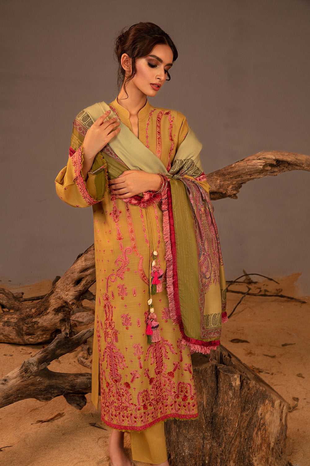 Sobia Nazir - Design 5B Autumn/Winter 2023 Unstitched