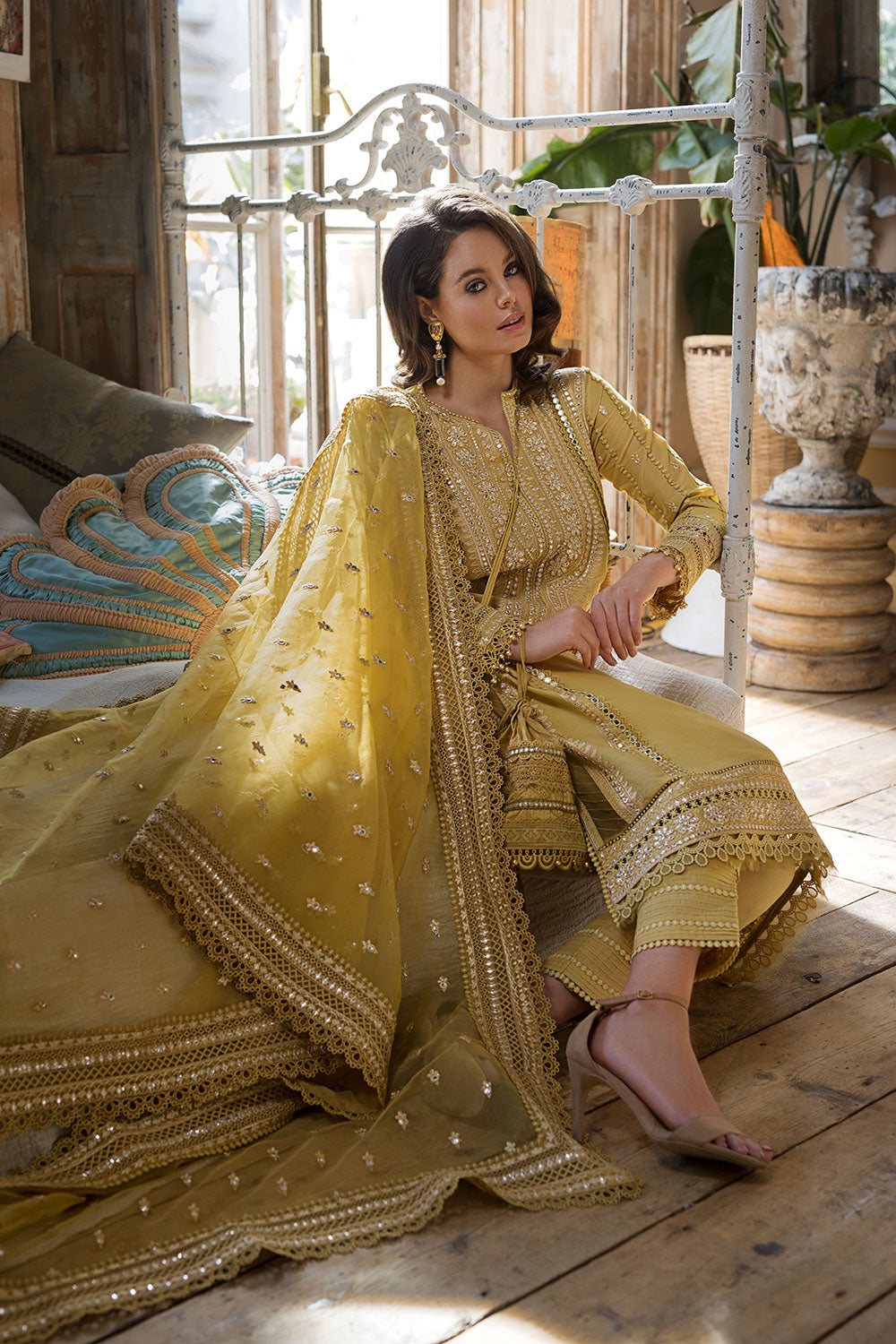 Sobia Nazir - Design 6A Luxury Lawn 2023 Unstitched