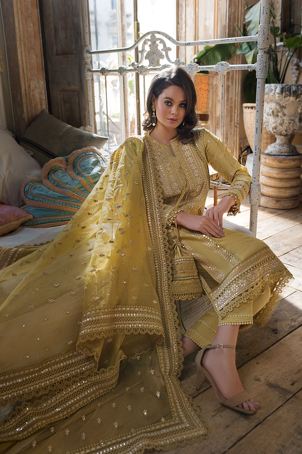 Sobia Nazir - Design 6A Luxury Lawn 2023 Unstitched