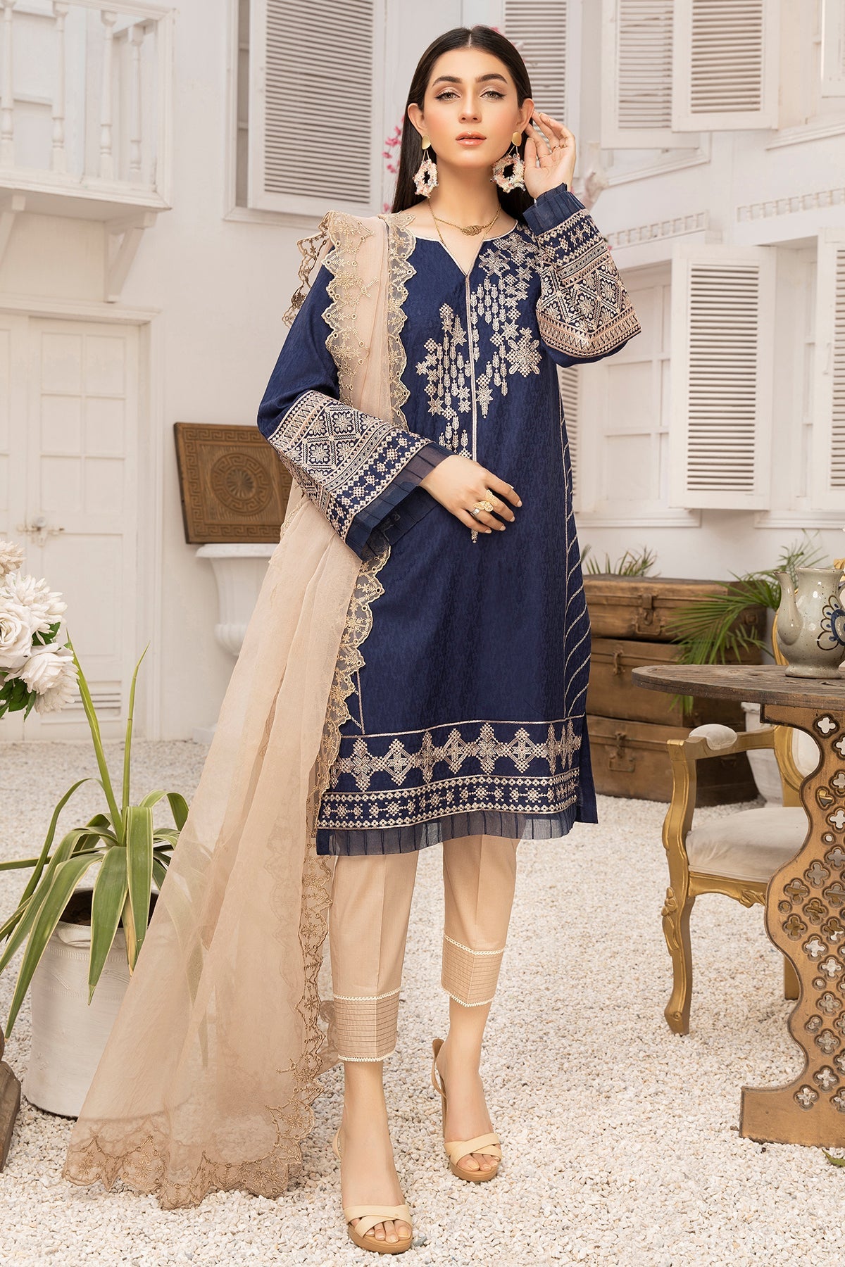Elegance - NEELAM