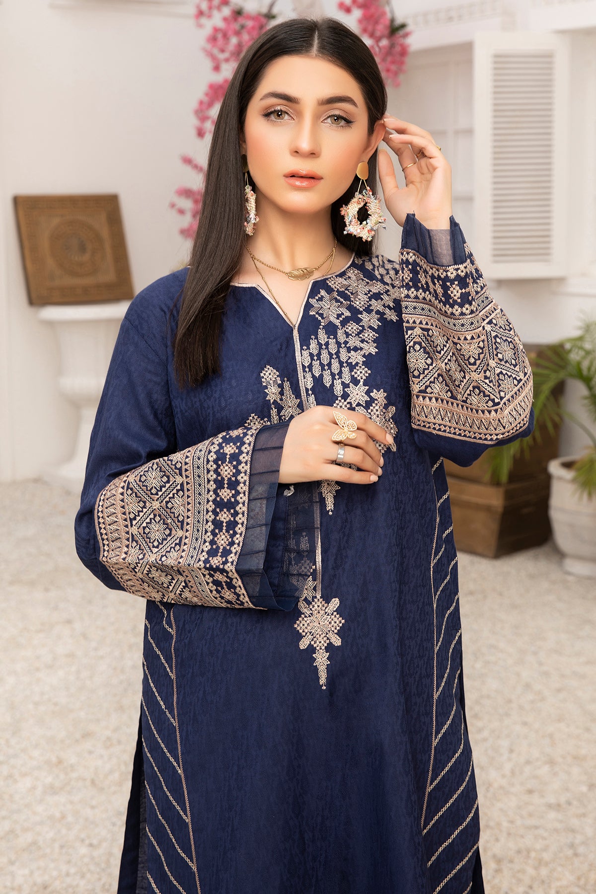 Elegance - NEELAM