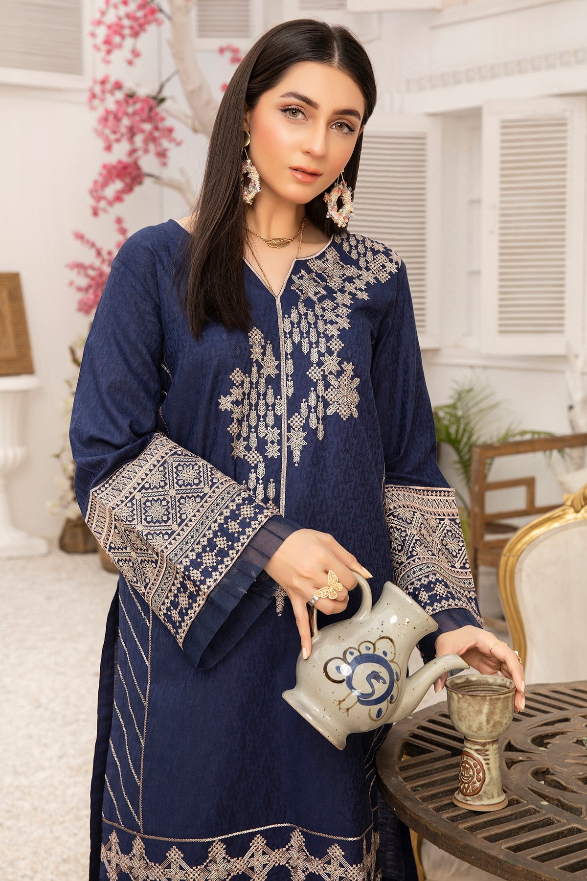 Elegance - NEELAM