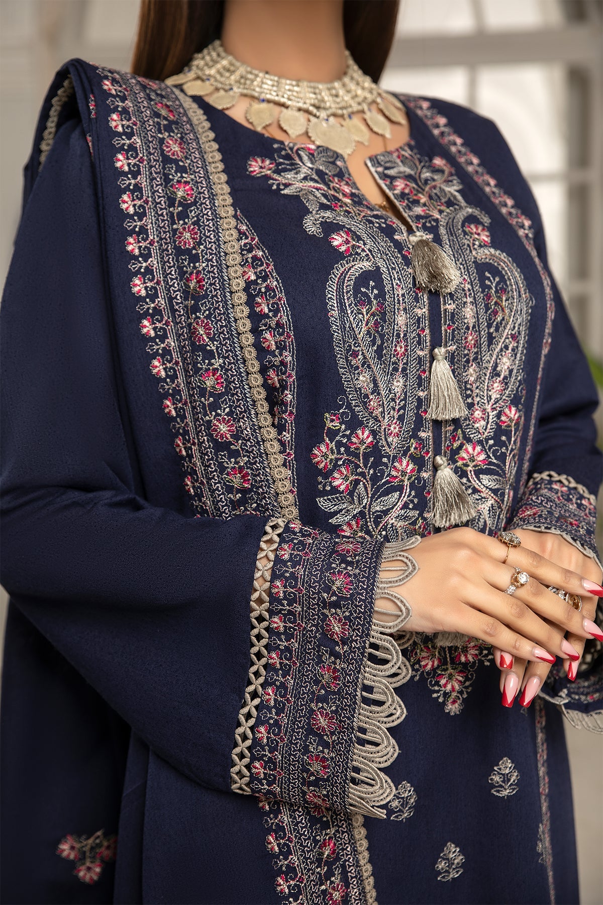 Elegance - AMRIN