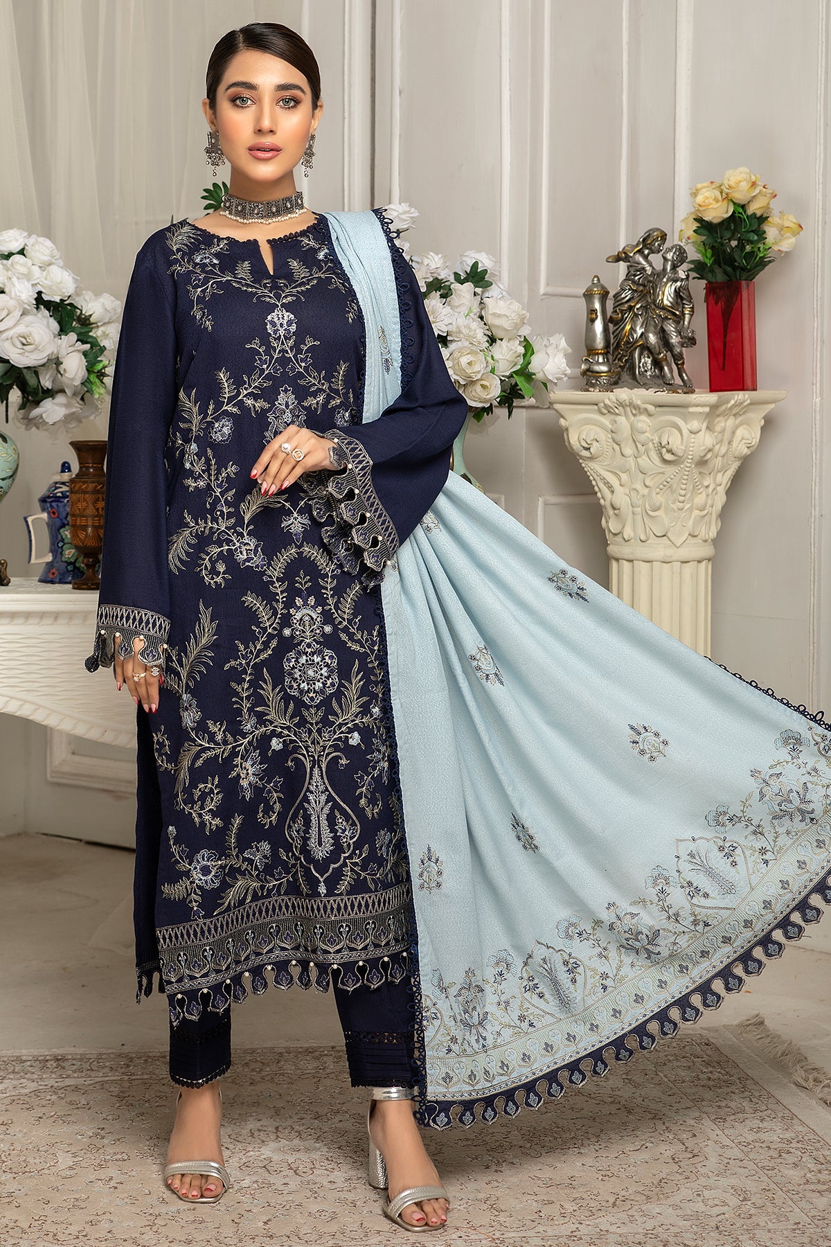 Elegance - AMAYA