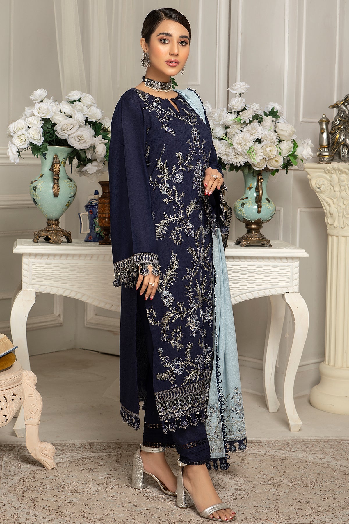 Elegance - AMAYA