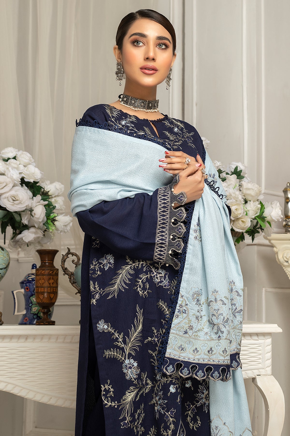 Elegance - AMAYA