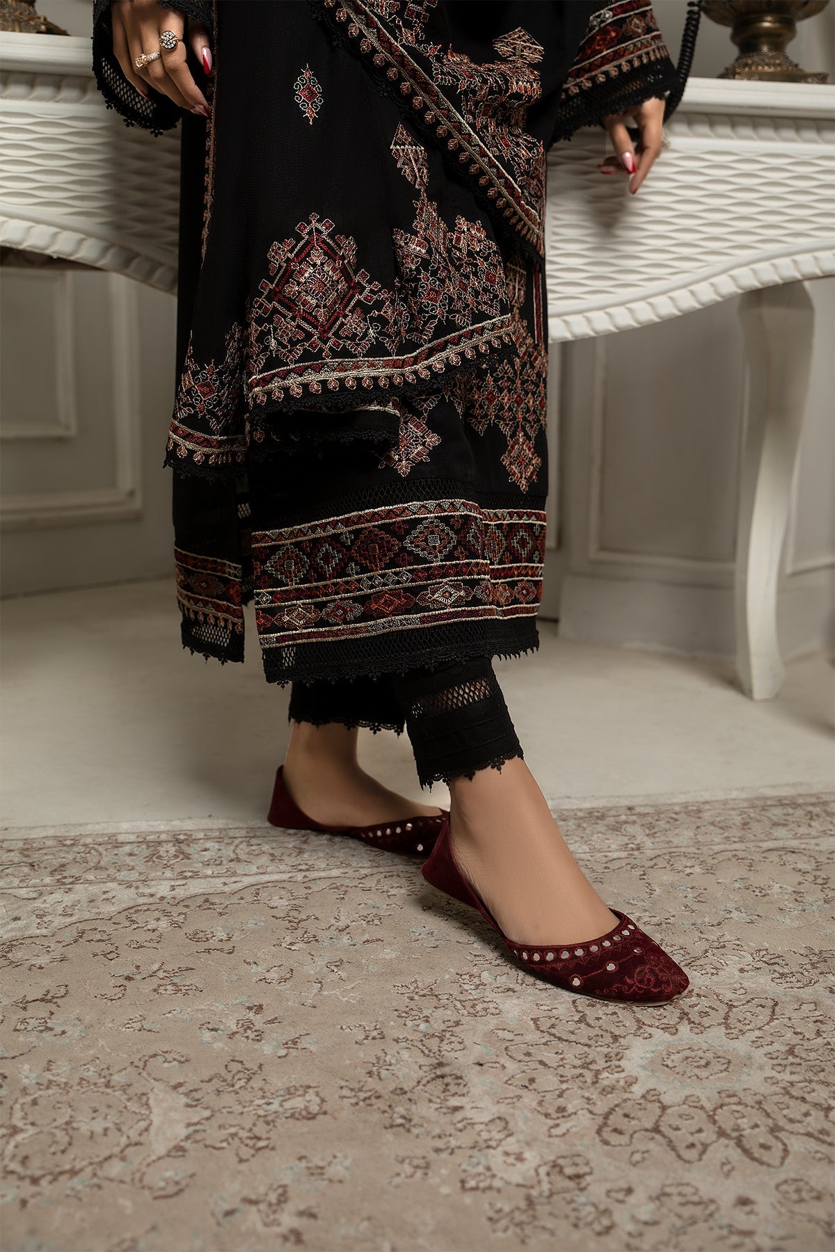 Elegance - ASRA