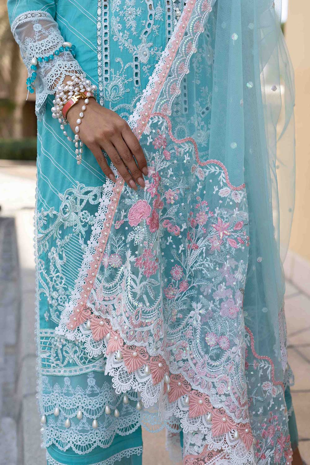 Sobia Nazir - Design 7B Luxury Lawn 2022 Unstitched