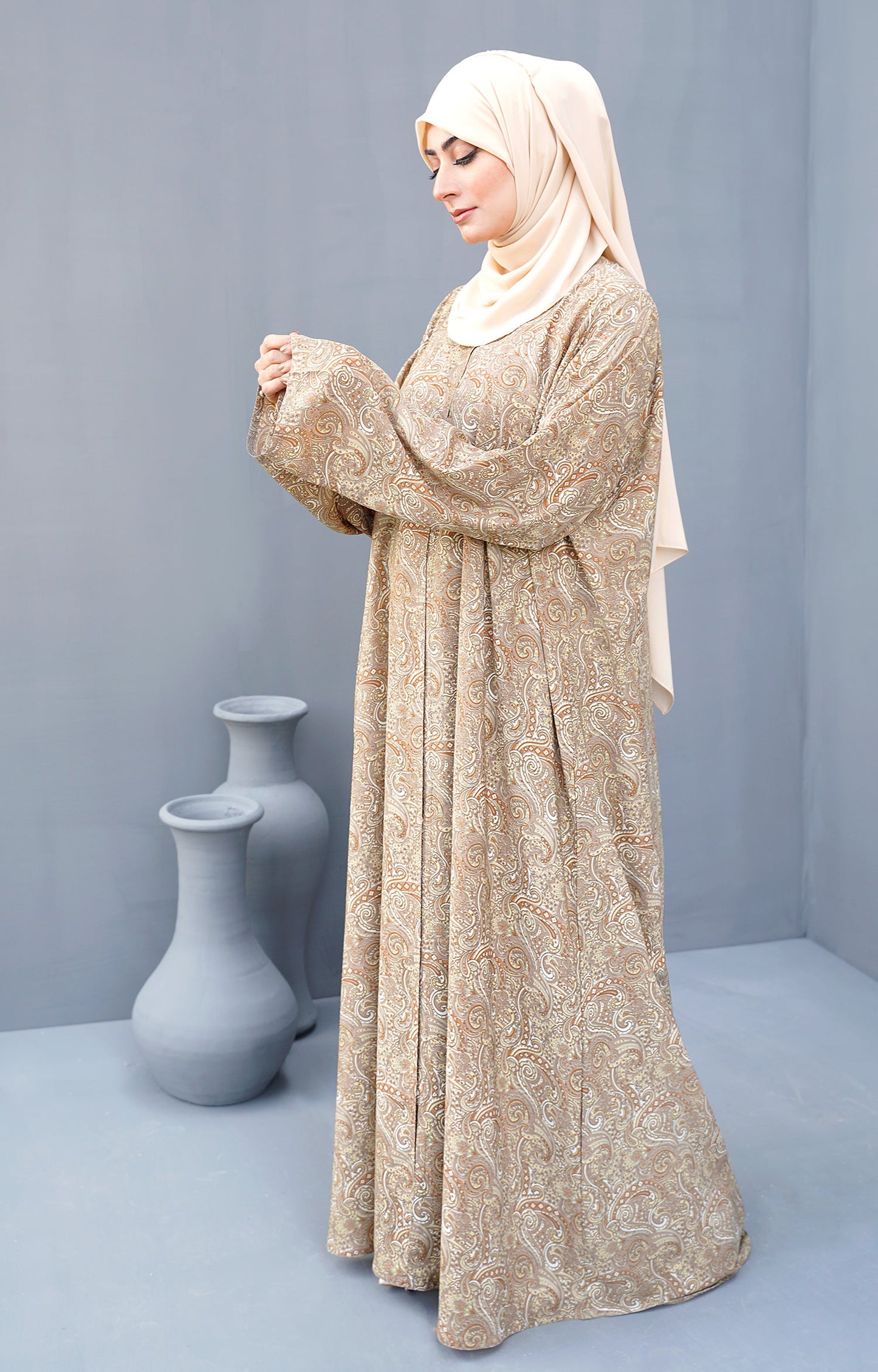 Hareer - CRÈME printed modest wear