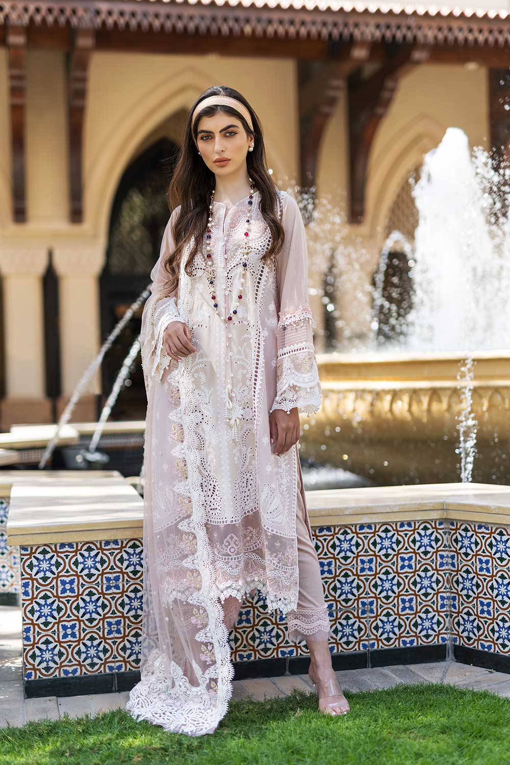 Sobia Nazir - Design 9B Luxury Lawn 2022 Unstitched